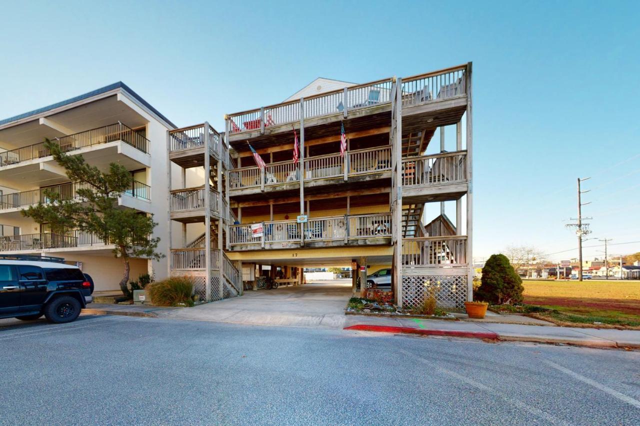 אושן סיטי North Point Condo 301 מראה חיצוני תמונה